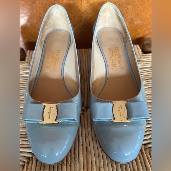 SALVATORE FERRAGAMO ⭐️ PUMPS ⭐️ HOST PICK ⭐️ - Picture 12 of 16